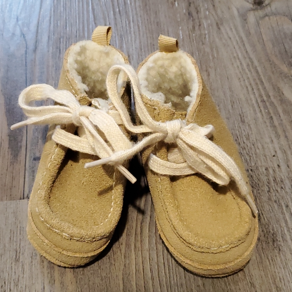 💚 Baby Gap | Baby Shoes | Sherpa lined | Taupe